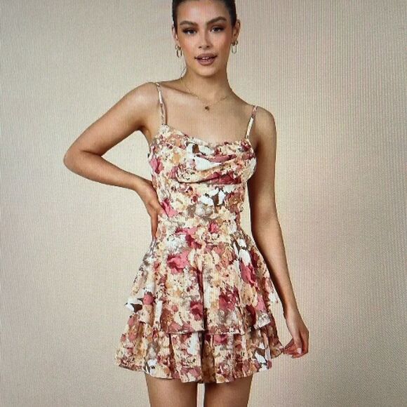 New! Petal and Pup Kallista Cowl Neck Romper Size Large - Picture 1 of 15